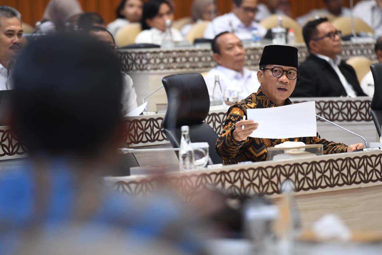 MENDES YANDRI OPTIMIS SEMUA DESA TERALIRI LISTRIK DI PEMERINTAHAN PRESIDEN PRABOWO